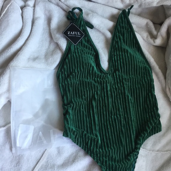 Deep green one piece - Picture 1 of 2